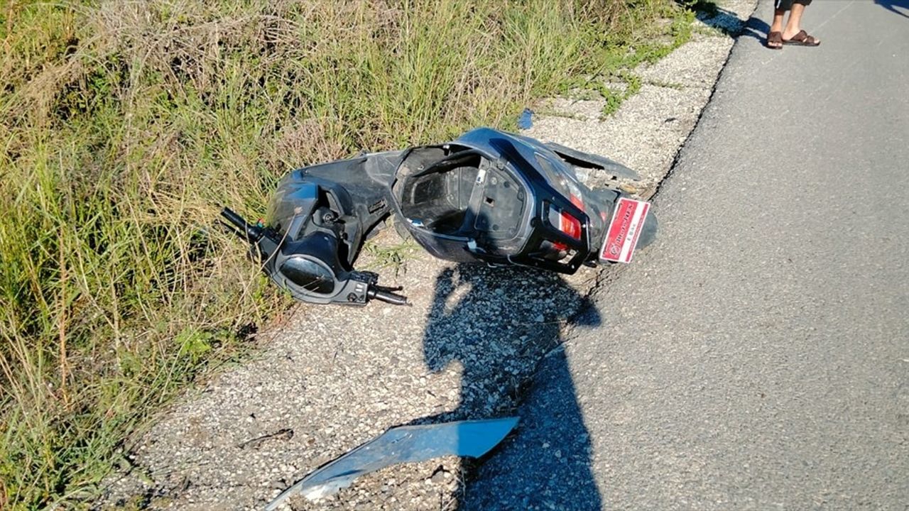 Osmaniye'de Elektrikli Motosiklet Kazası: 1 Ölü, 1 Yaralı