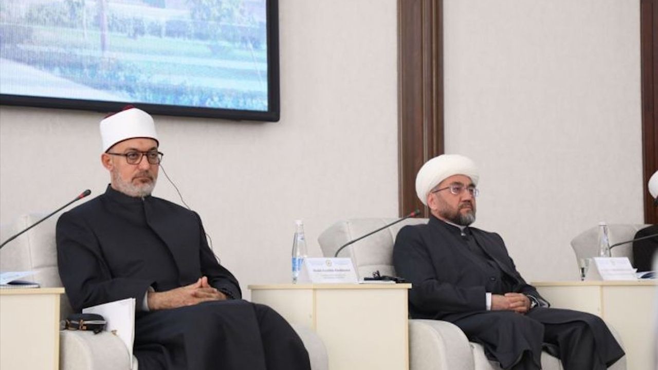 Özbekistan'da İmam Tirmizi Eserleri Üzerine Uluslararası Konferans