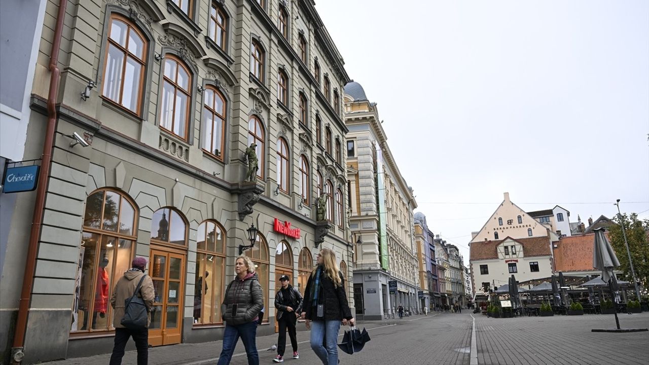 Riga: Daugava Nehri'nin Güzelliğiyle Büyüleyen Baltık Şehri