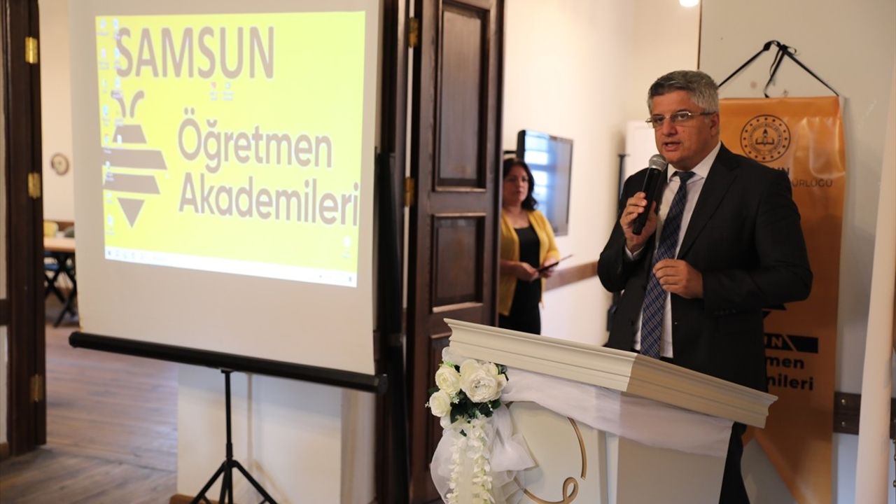 Samsun'da Öğretmen Akademileri Eğitimi Başladı