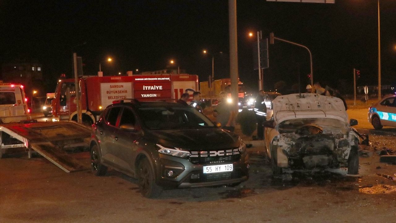 Samsun'da Zincirleme Trafik Kazası: 4 Yaralı