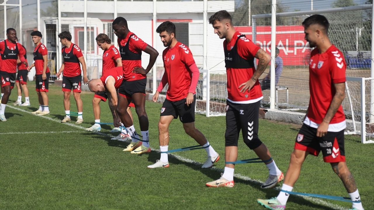 Samsunspor Kaptanı Zeki Yavru: Ligde Güvenli Bir Noktada Bitirmek Önceliğimiz