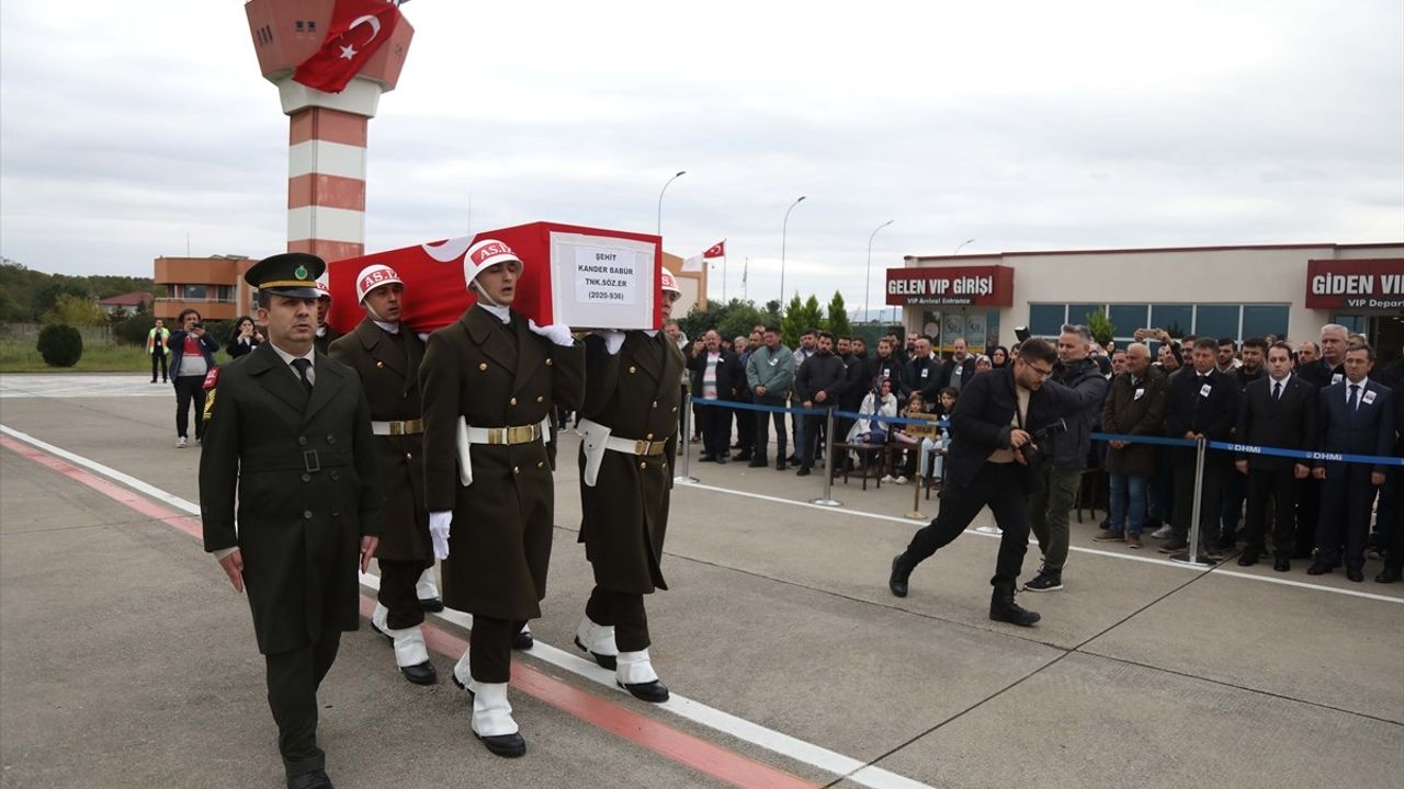 Şırnak'ta Şehit Olan Askerin Cenazesi Samsun'a Ulaştı