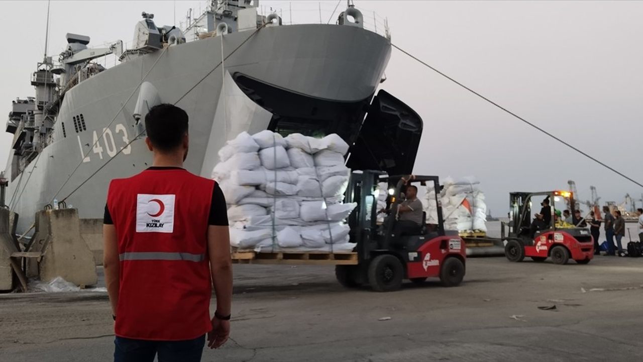 Türk Kızılay, Lübnan'dan Tahliye Edilen Vatandaşlara Acil Yardım Desteği Sağlıyor