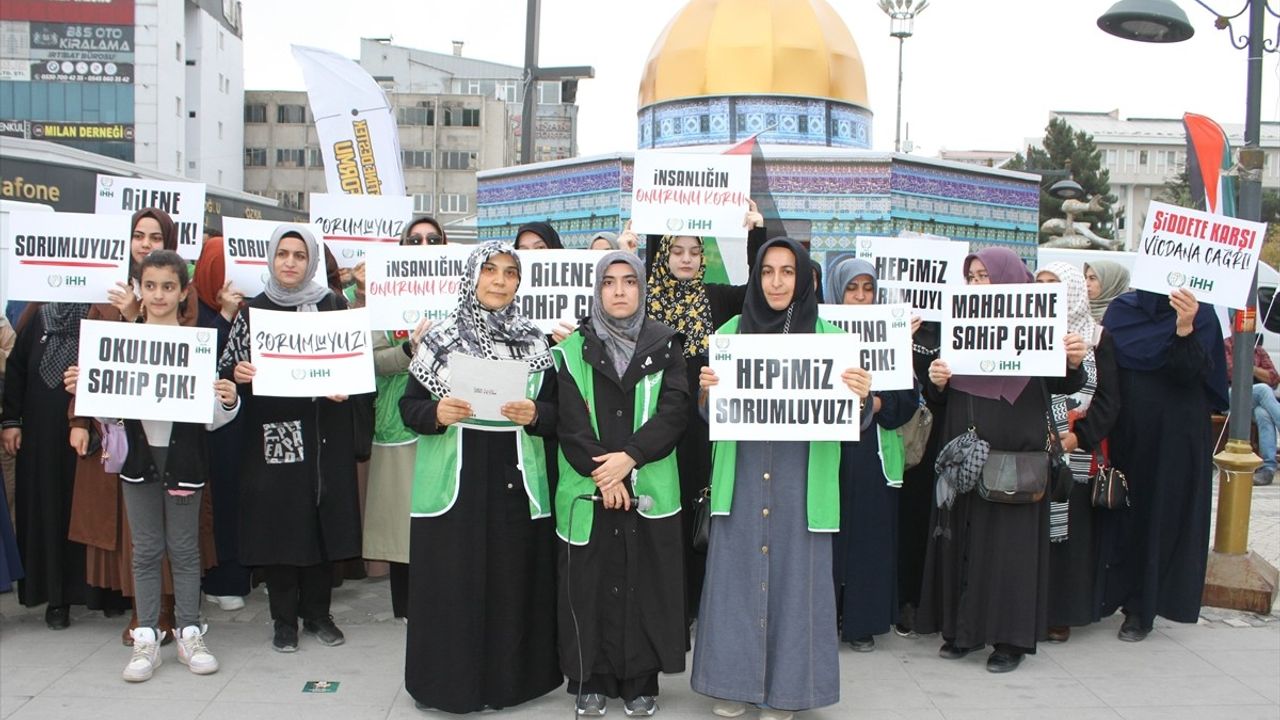 Van'da Kadına Yönelik Şiddet Protestosu