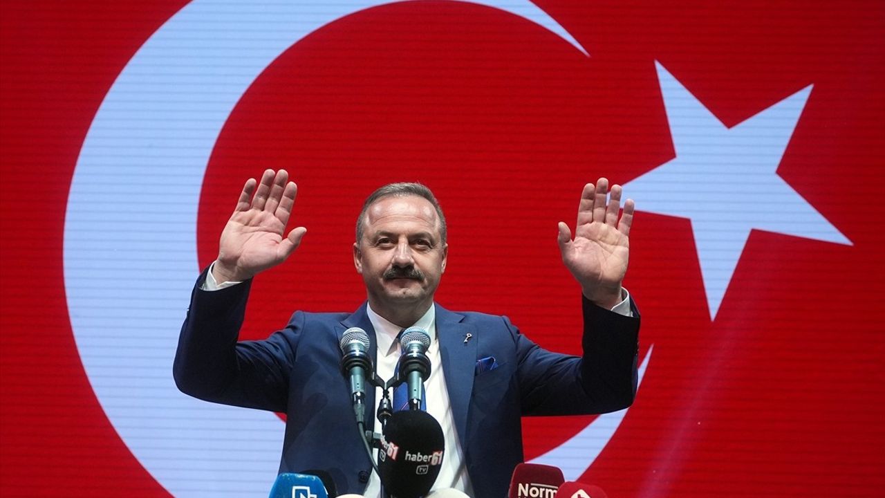 Yavuz Ağıralioğlu, Anahtar Parti'nin Tanıtımında Önemli Açıklamalarda Bulundu