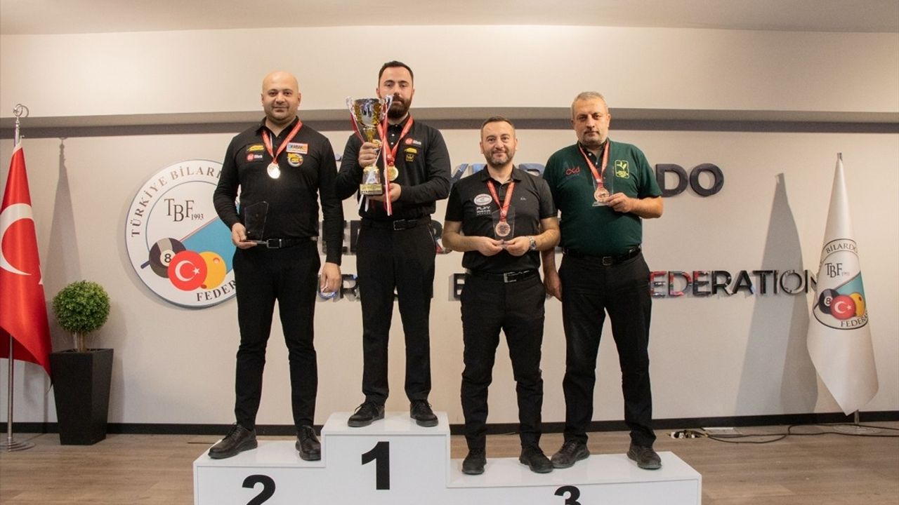 2023 3 Bant Bilardo Türkiye Şampiyonası'nda Berkay Karakurt zaferi