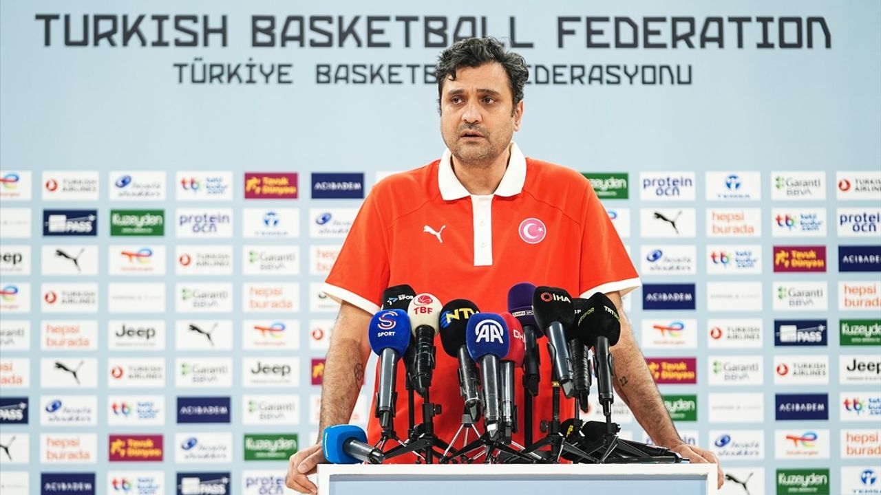 A Milli Erkek Basketbol Takımı Macaristan Maçlarına Hazırlanıyor