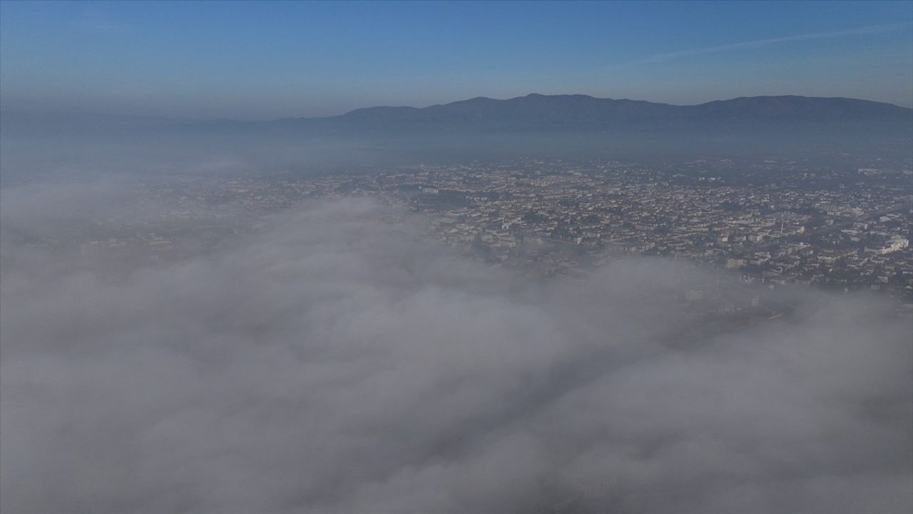 Bolu Dağı'nda Sis Etkili Oluyor