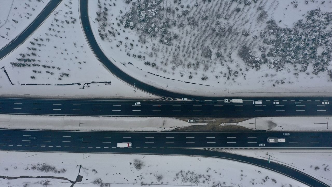 Bolu Dağı Tüneli Kısa Süreli Olarak Ulaşıma Kapalı