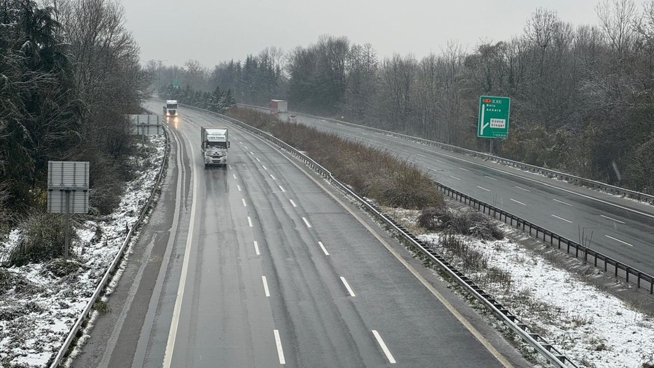 Bolu ve Düzce'de Etkili Kar Yağışı