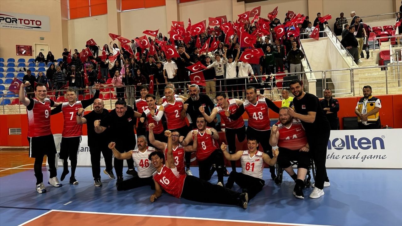 Burdur'da Oturarak Voleybol Avrupa Şampiyonası B Kategorisi Başladı