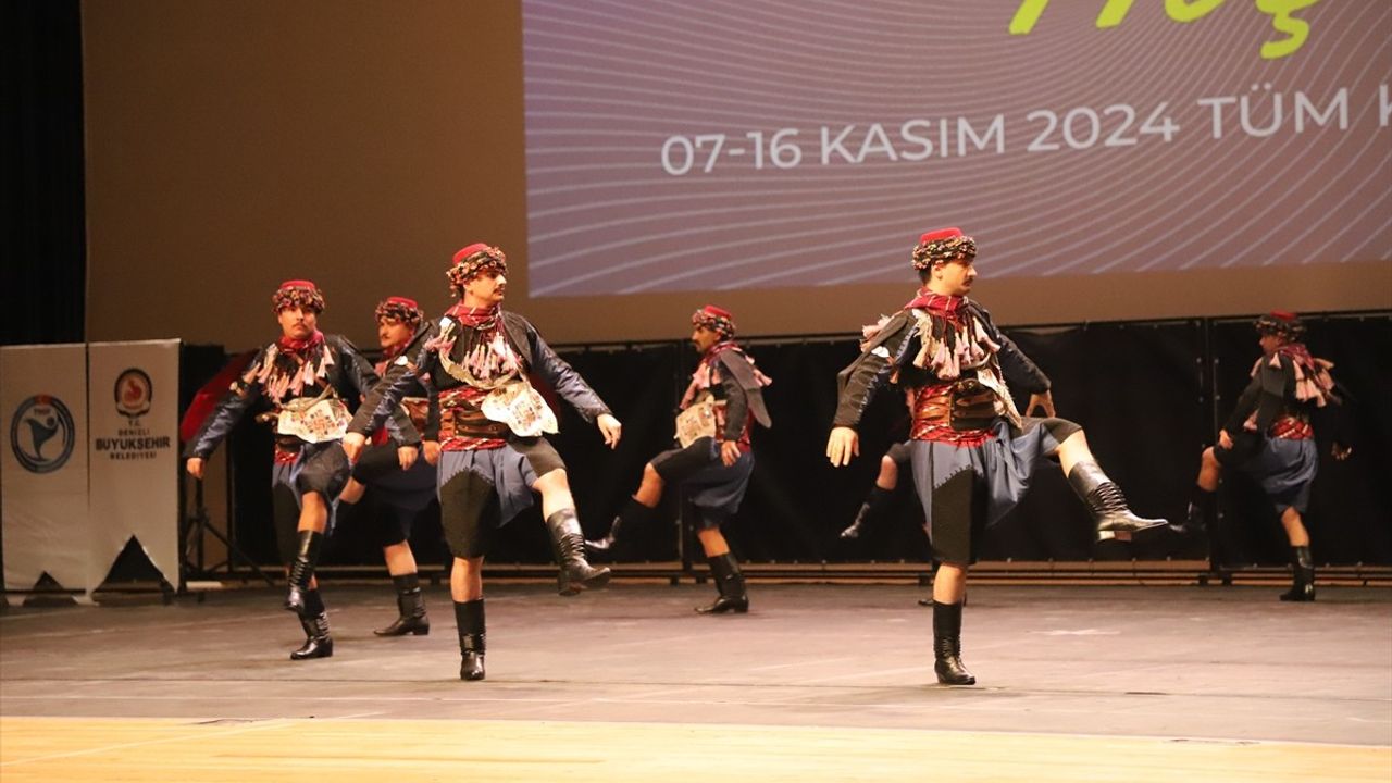 Denizli'de Halk Oyunları Kulüpler Türkiye Şampiyonası Tamamlandı