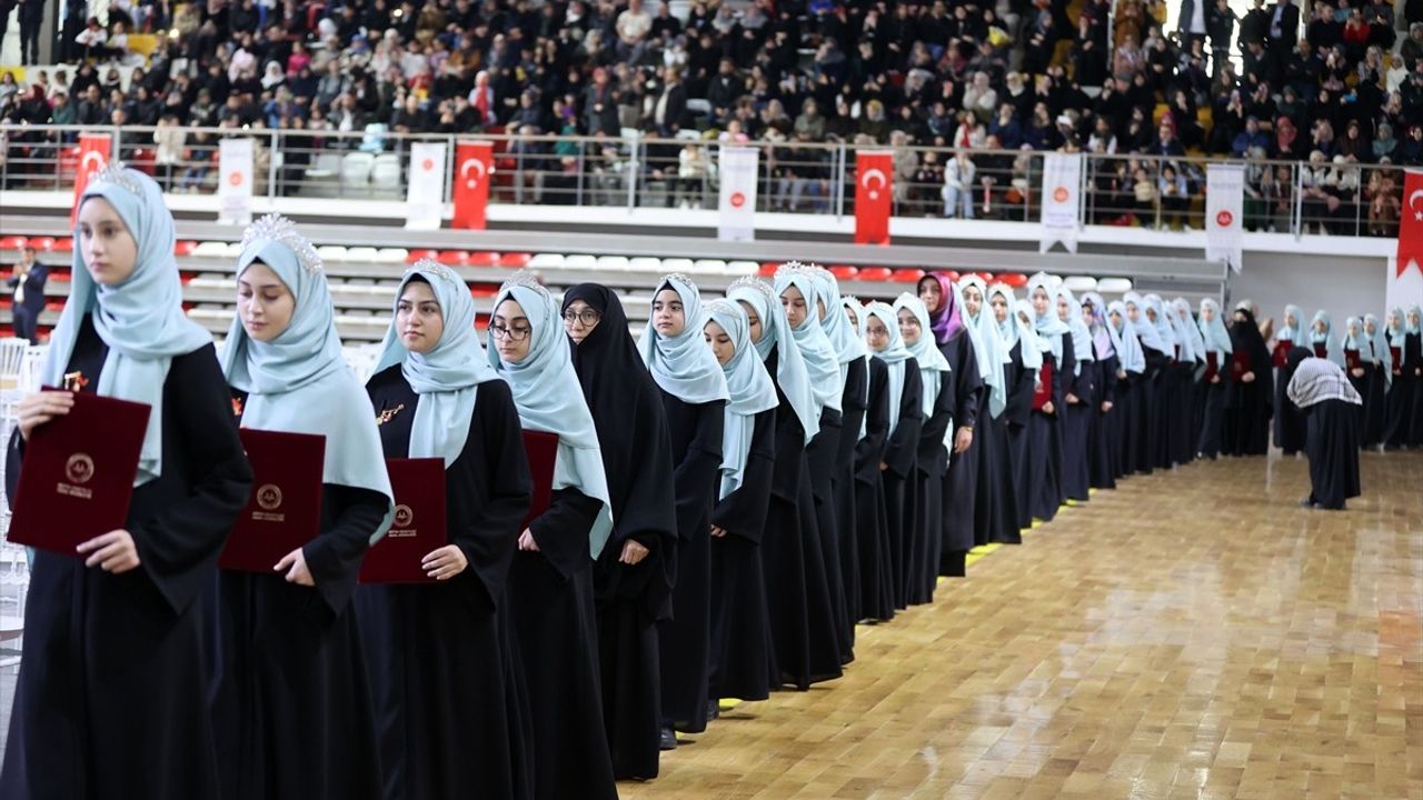 Diyanet Başkanı Erbaş: Kudüs'te Soykırım ve Zulüm Devam Ediyor