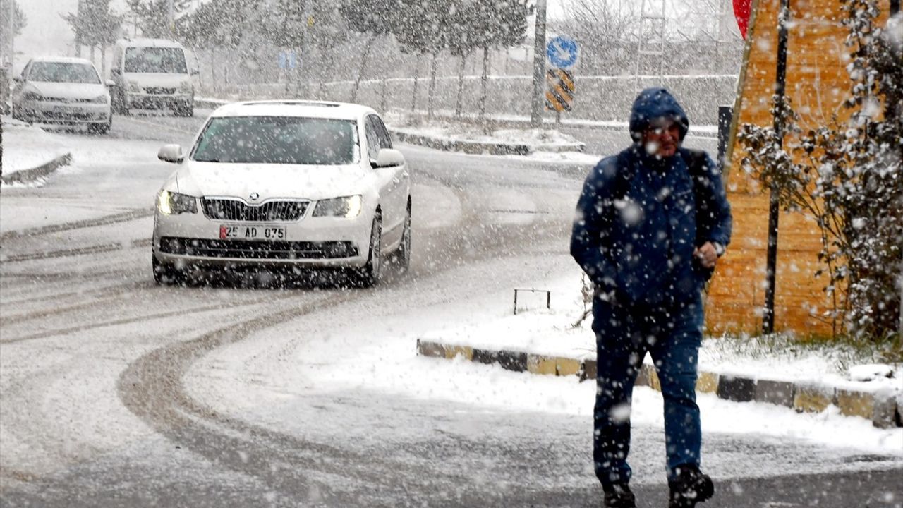 Doğu Anadolu'da Dondurucu Soğuklar Etkili Oluyor