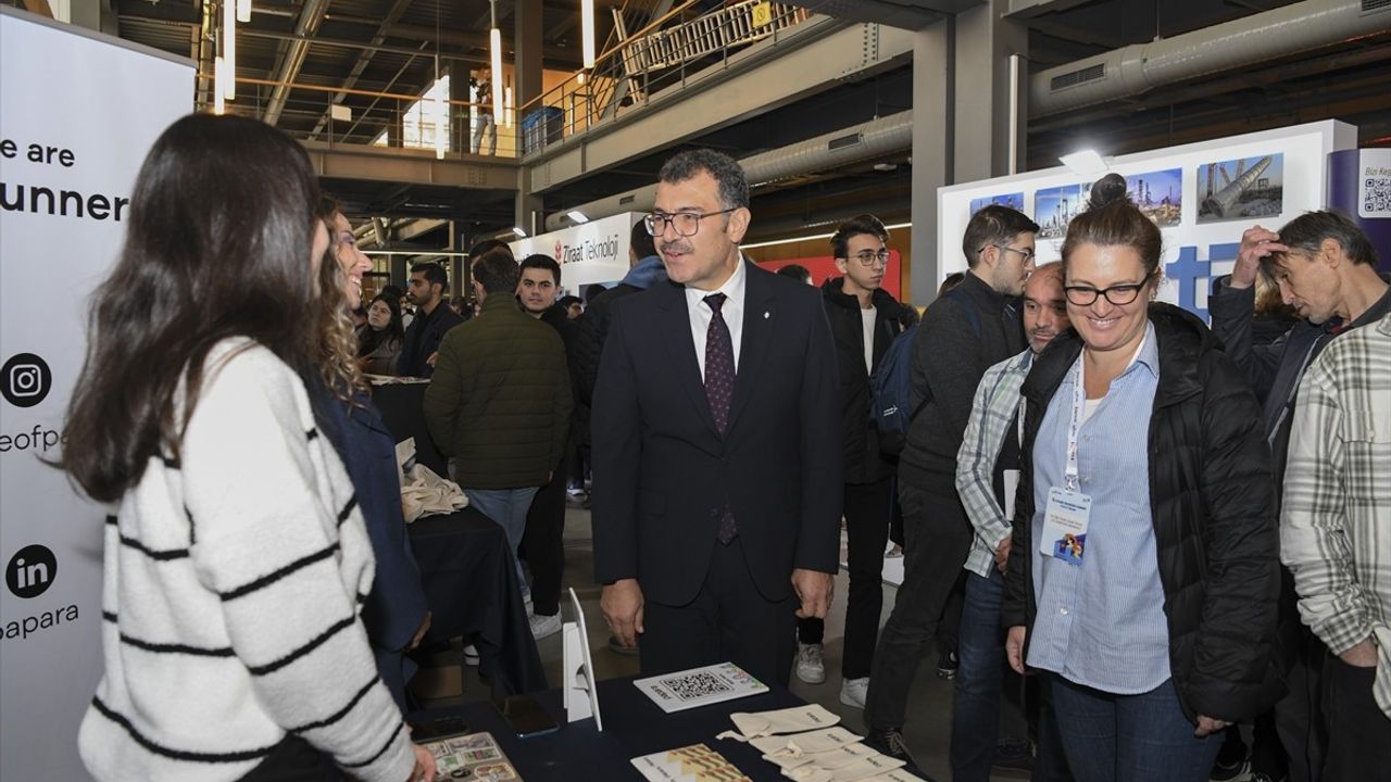 Geleceğin Mühendisleri Zirvesi İTÜ'de Gerçekleşti