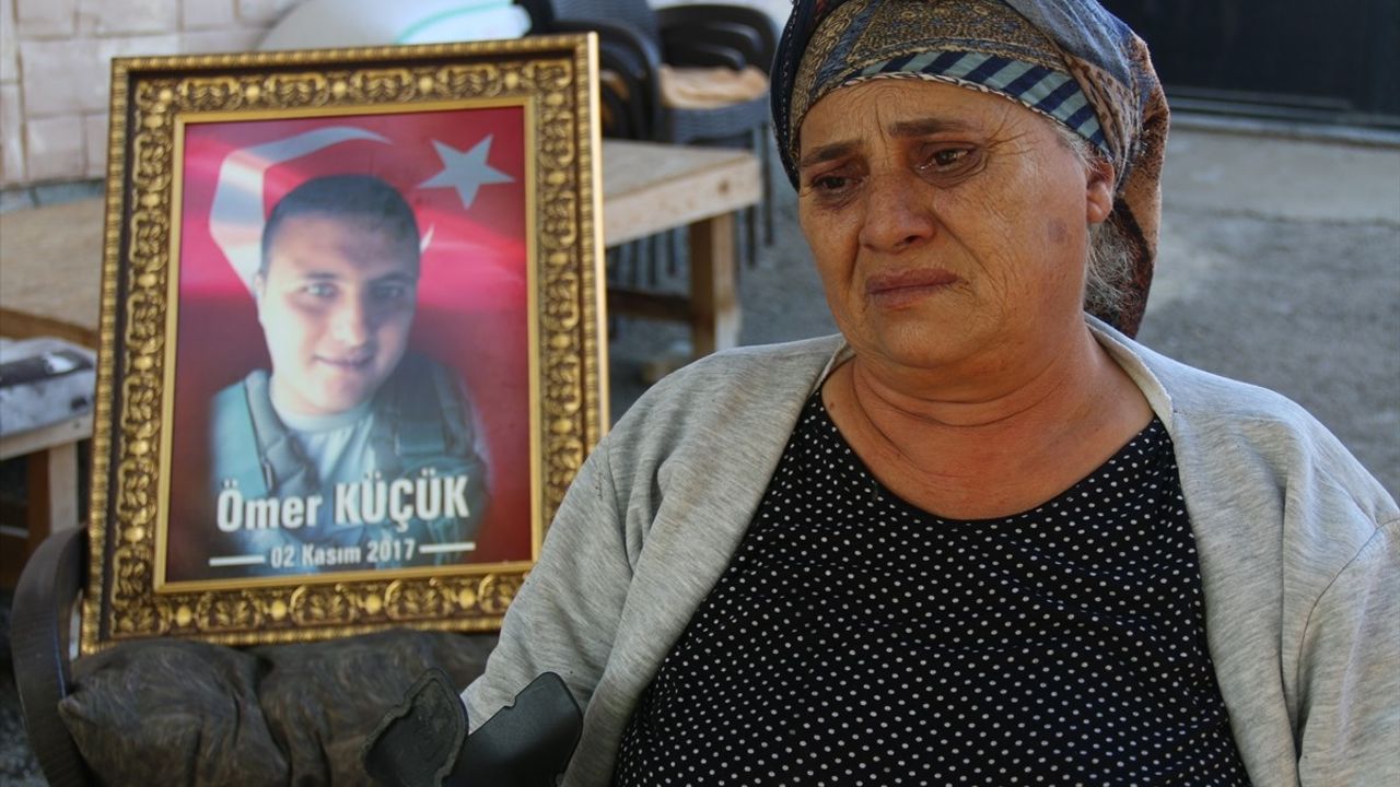 Hatay'da Şehit Anıtı Yenilendi