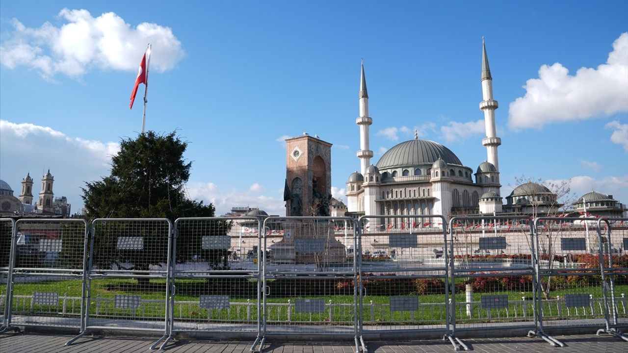 İstanbul'da Kadına Yönelik Şiddete Karşı Mücadele Etkinlikleri Yasaklandı