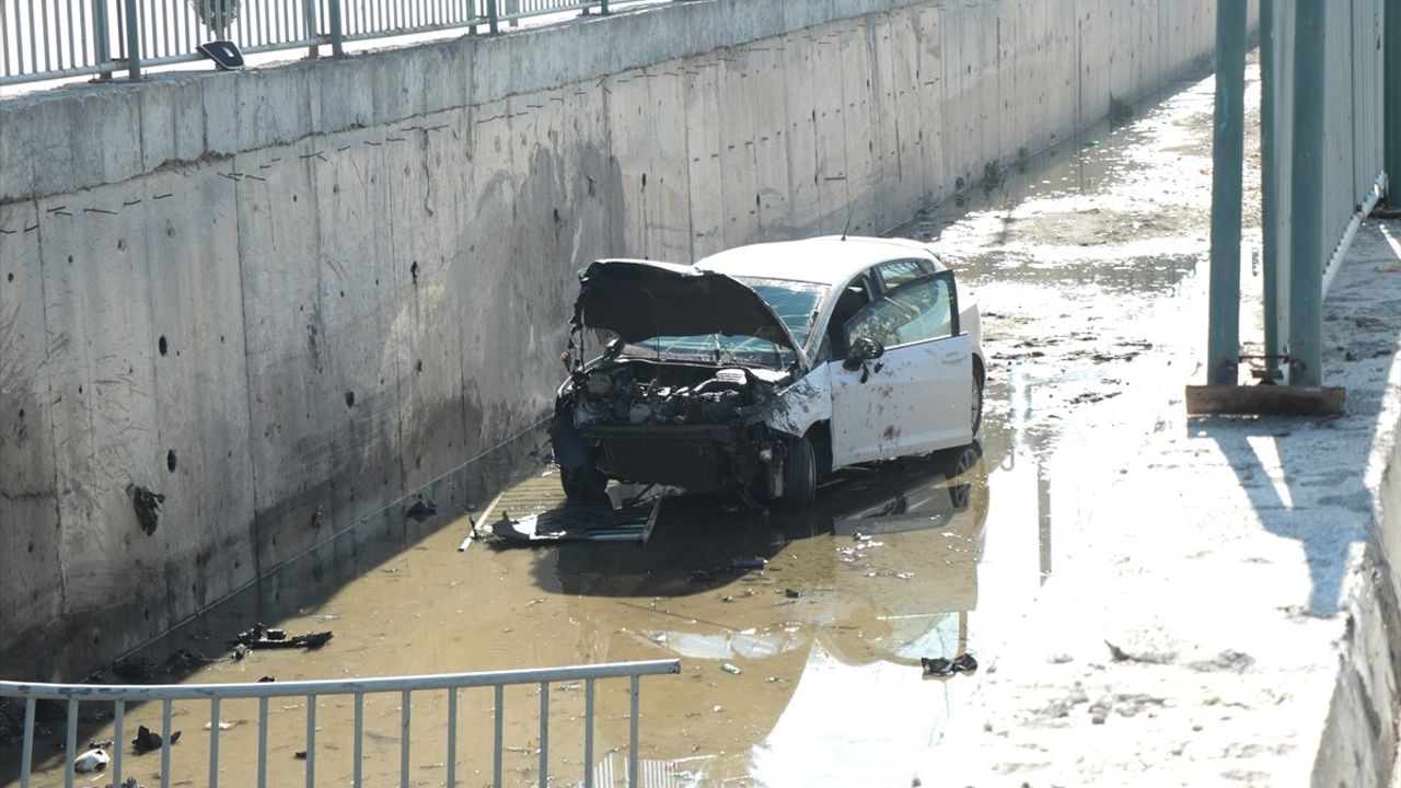 Kayseri'de Hemşire Kazası: Nöbet Sonrası Otomobili Kanala Düştü