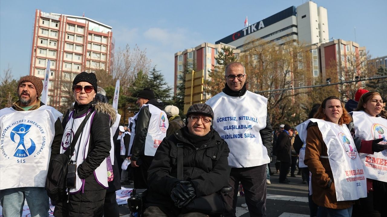 KESK'ten 2025 Bütçe Protestosu