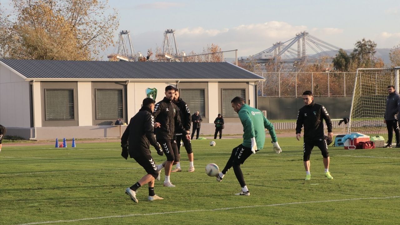 Kocaelispor'un Adanaspor Maçı Hazırlıkları Sürüyor