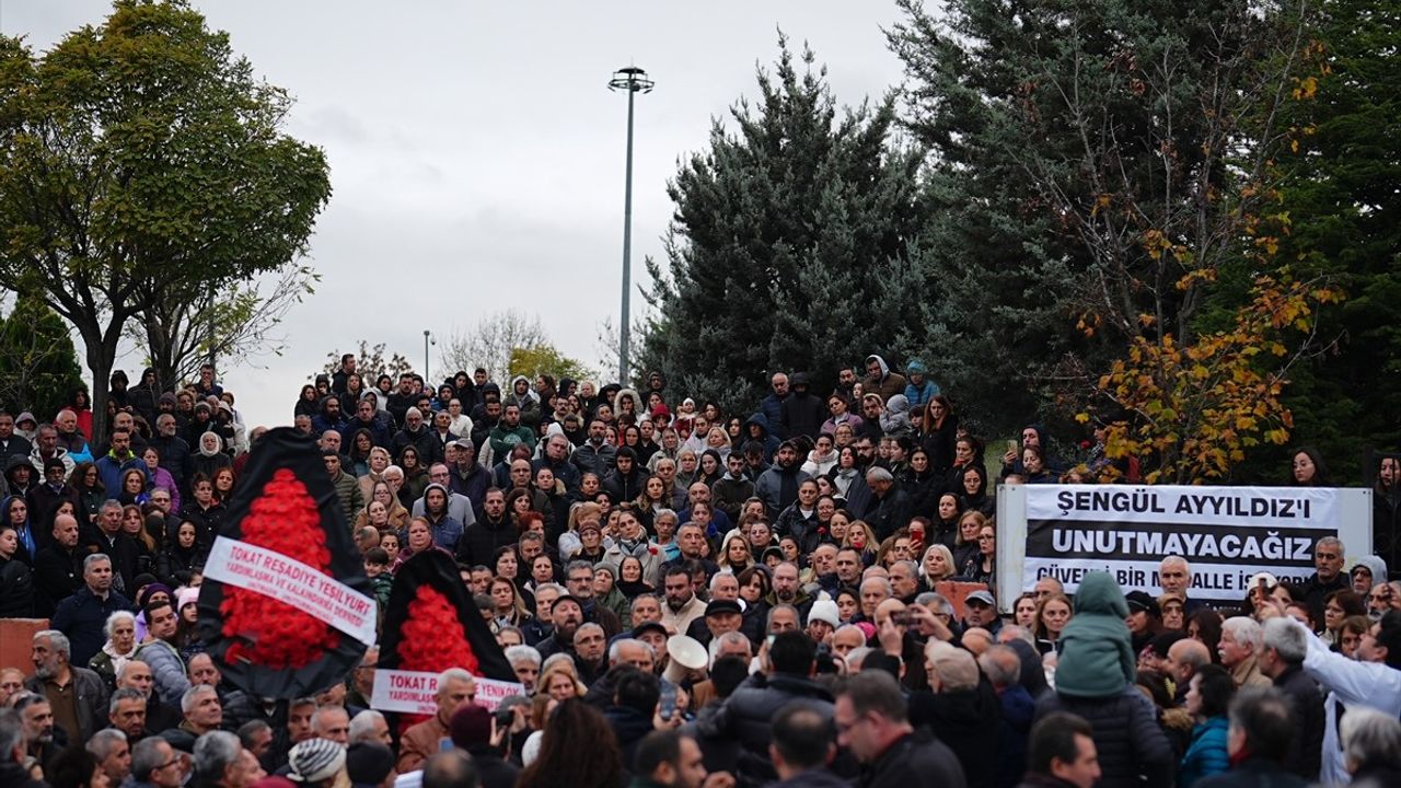 Küçükçekmece'de Hemşire Şengül Ayyıldız Anıldı