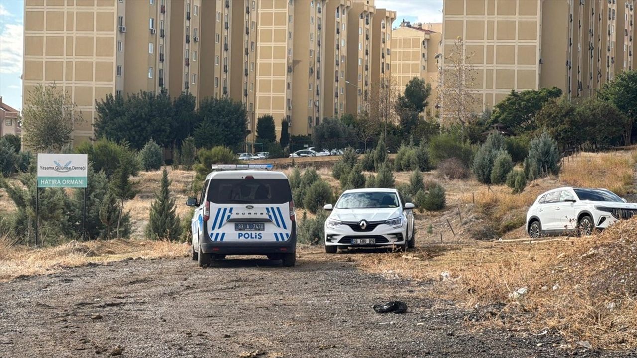 Mersin'de Cam Şişeye Torpil Yerleştirince Patlama: İki Çocuk Yaralandı