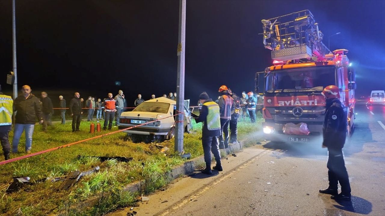 Sakarya'da Trafik Kazası: Bir Çift Hayatını Kaybetti