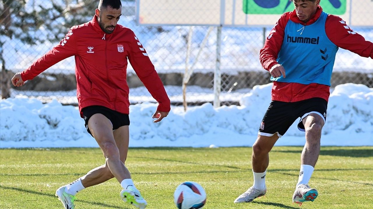 Sivasspor Antalyaspor Maçına Hazırlanıyor