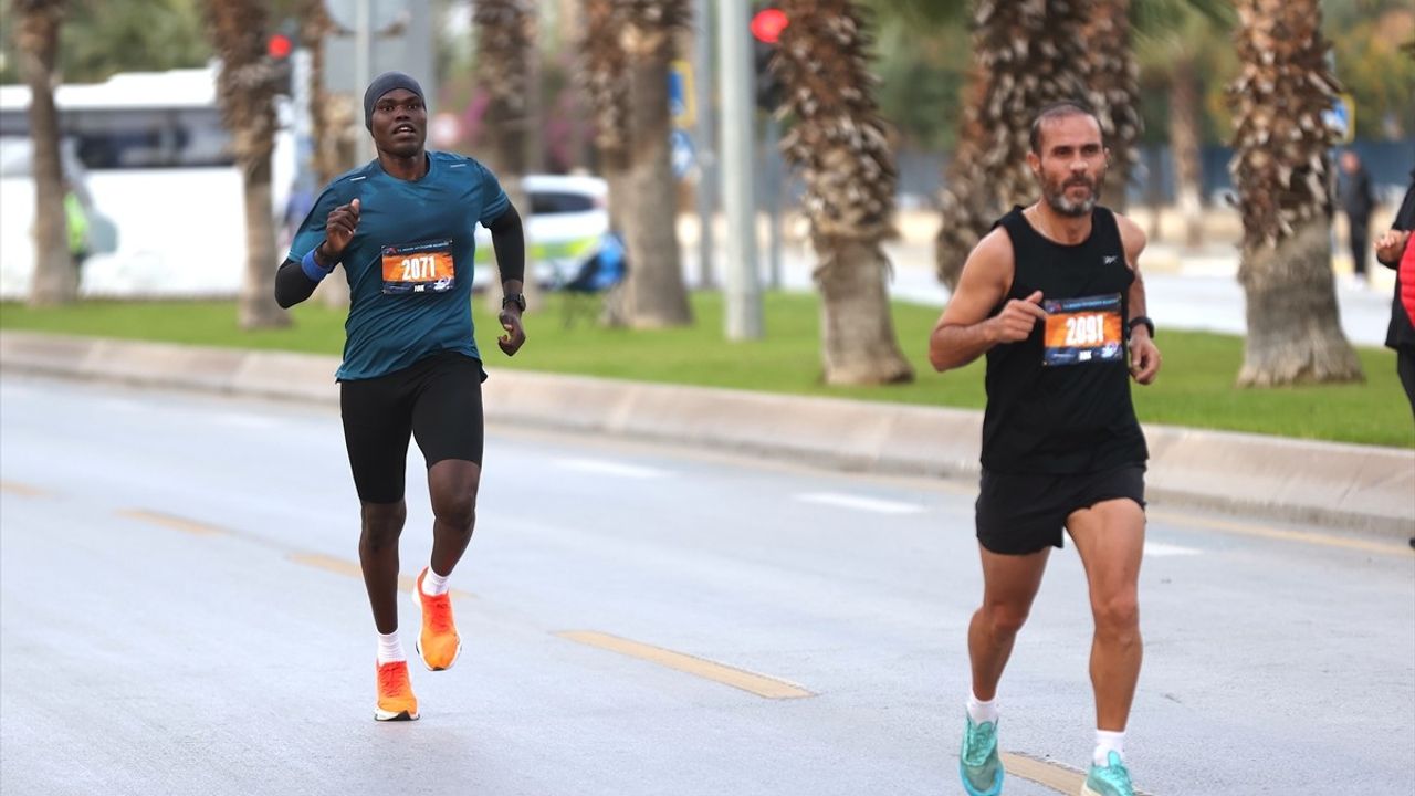 6. Uluslararası Mersin Maratonu Start Aldı