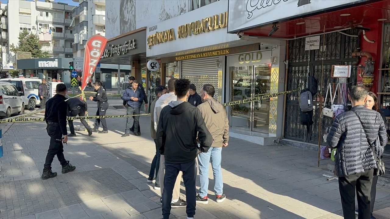 Adana'da Kuyumcu Soygunu