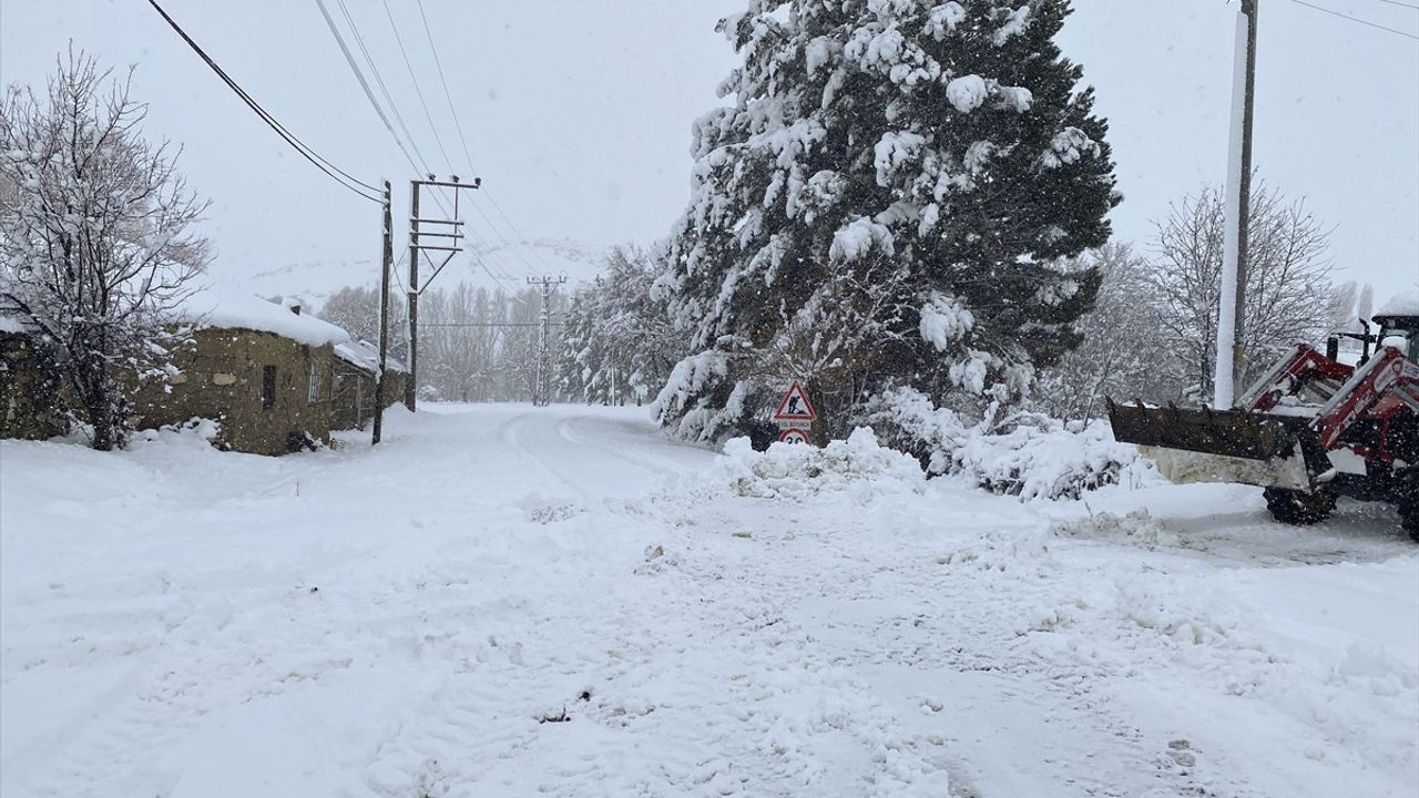 Afyonkarahisar'da Kar Yağışı ve Ulaşım Uyarıları