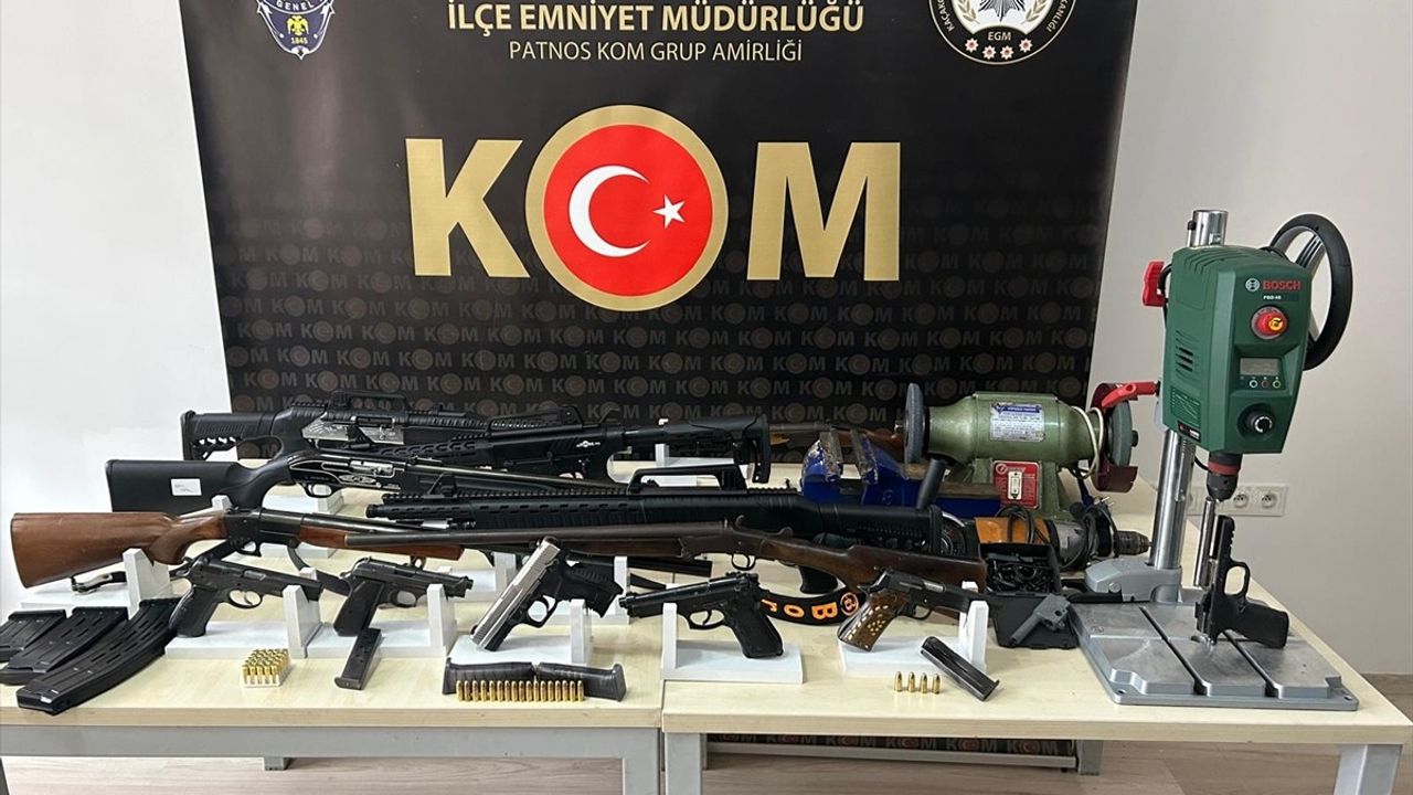 Ağrı'da Ruhsatsız Silah Ticareti Operasyonu