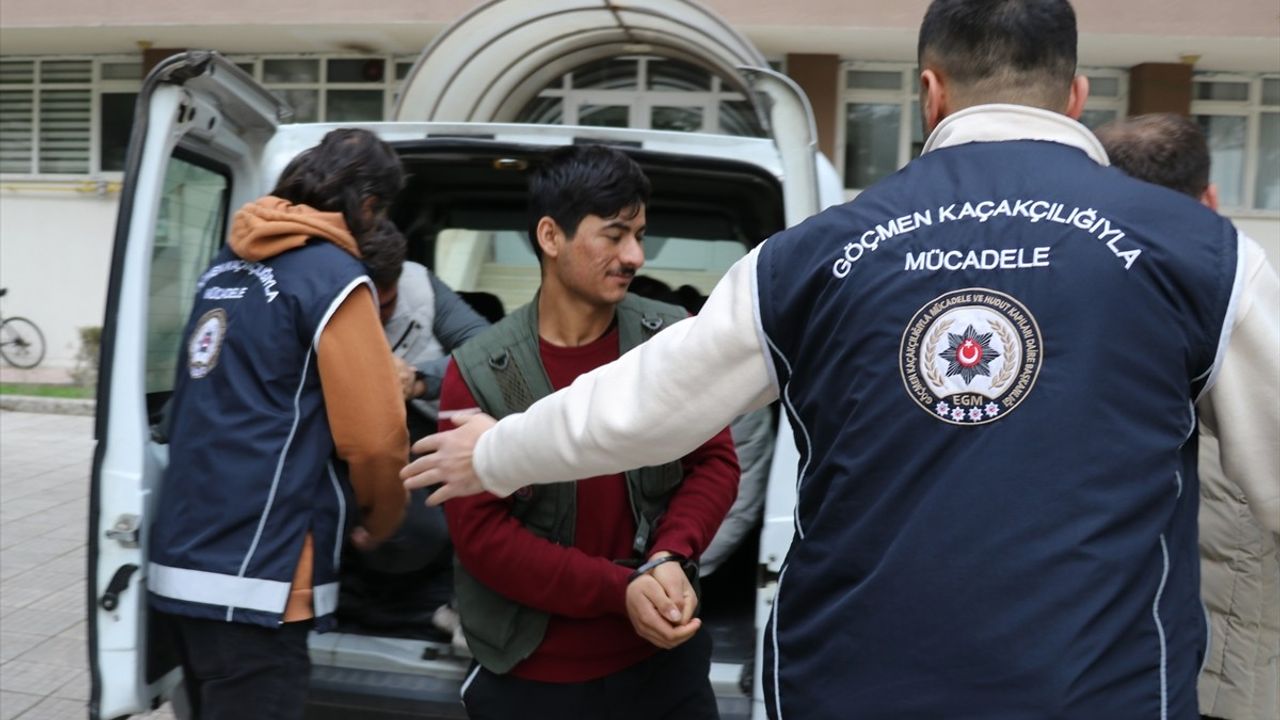 Amasya'da Düzensiz Göçmen Operasyonu