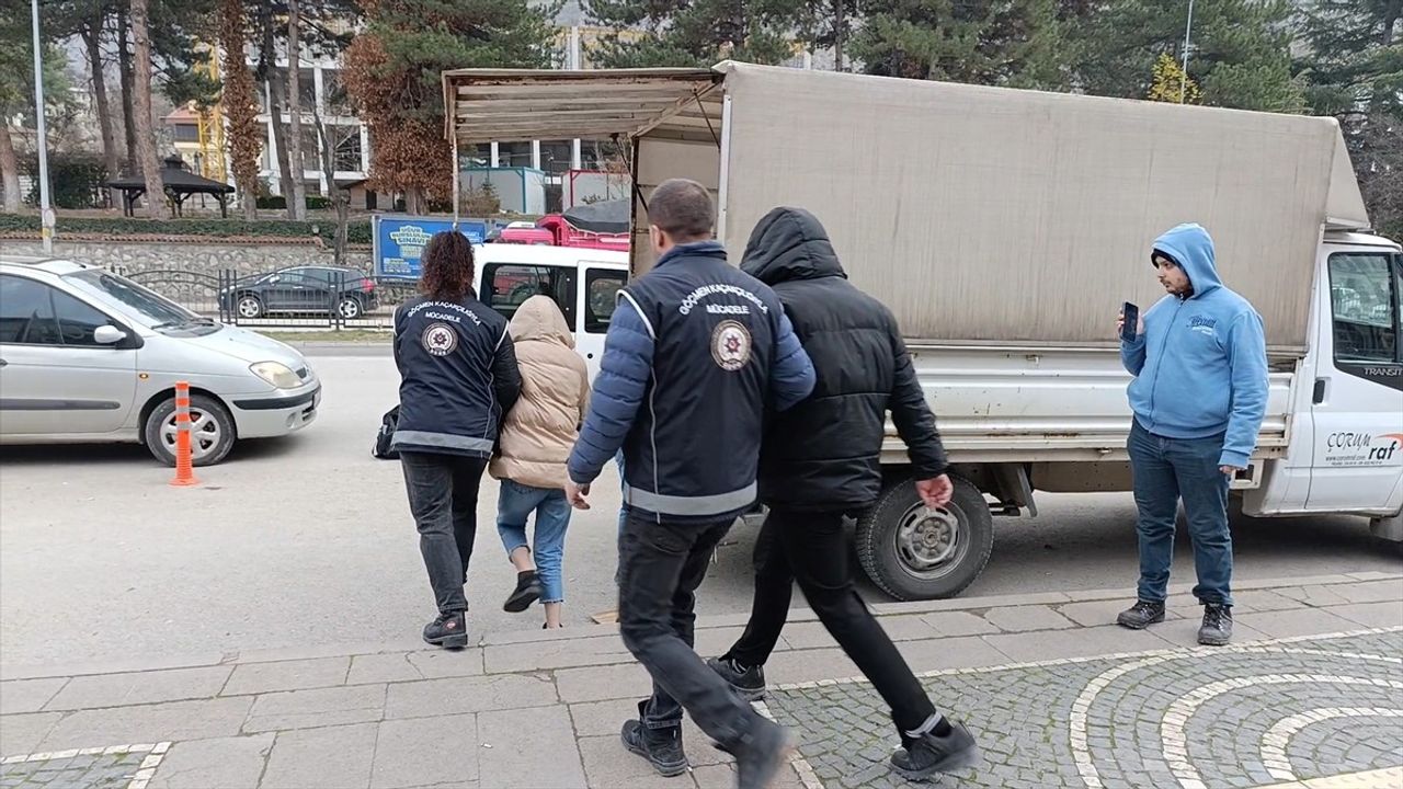 Amasya'da Göçmen Kaçakçılığı Operasyonu: 2 Tutuklama