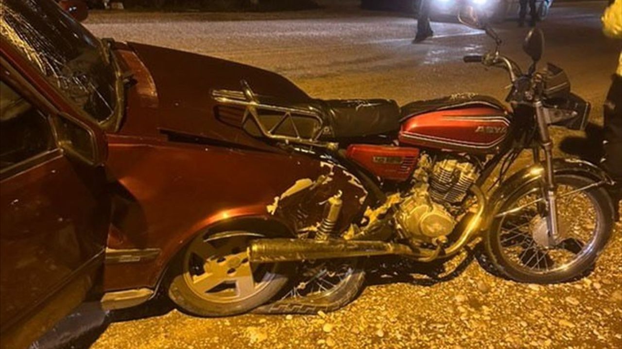 Antalya'da Motosiklet Kazası: 1 Ölü, 1 Yaralı