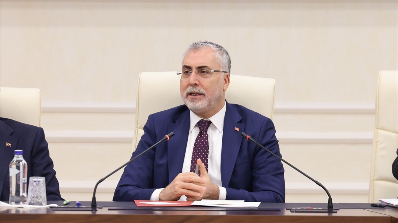 Asgari Ücret Tespit Komisyonu 2025 İçin Toplandı