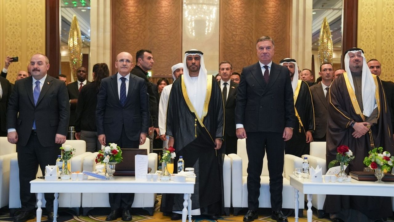 BAE'nin 53. Yılı ve Türkiye ile Ticaret İlişkileri