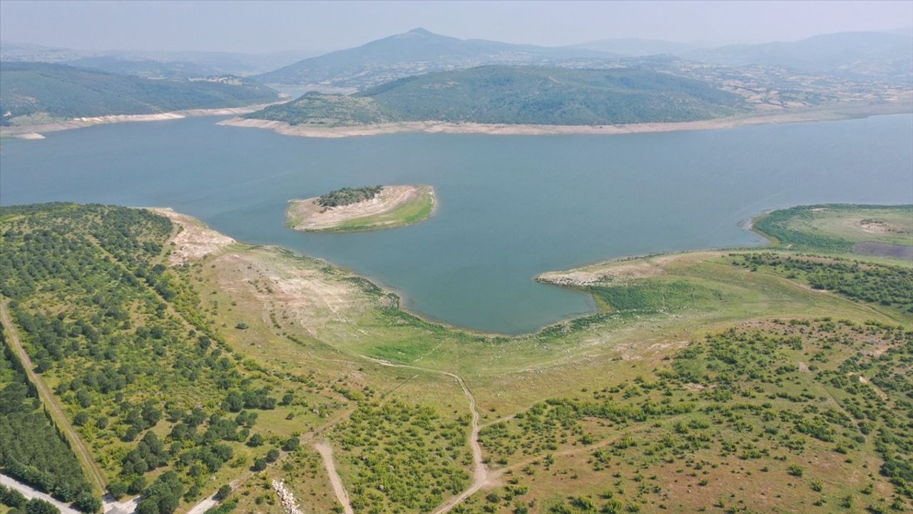 Balıkesir'deki Barajlarda Su Seviyesi Düşüyor