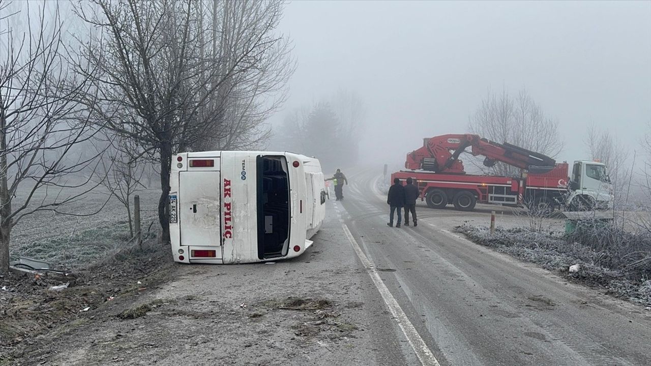 Bolu'da Midibüs Kazası: 1 Ölü, 8 Yaralı