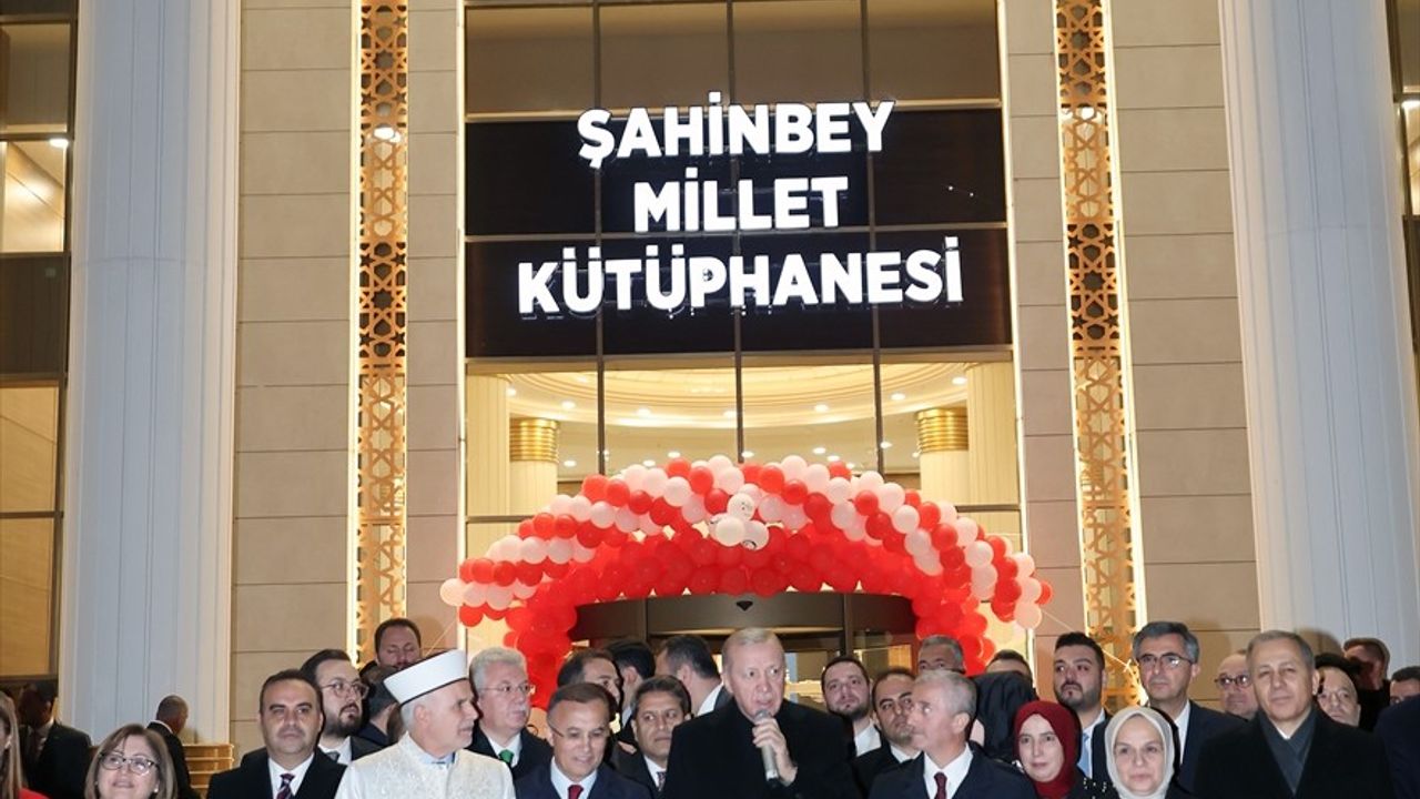 Cumhurbaşkanı Erdoğan Gaziantep Şahinbey Millet Kütüphanesi'ni Açtı