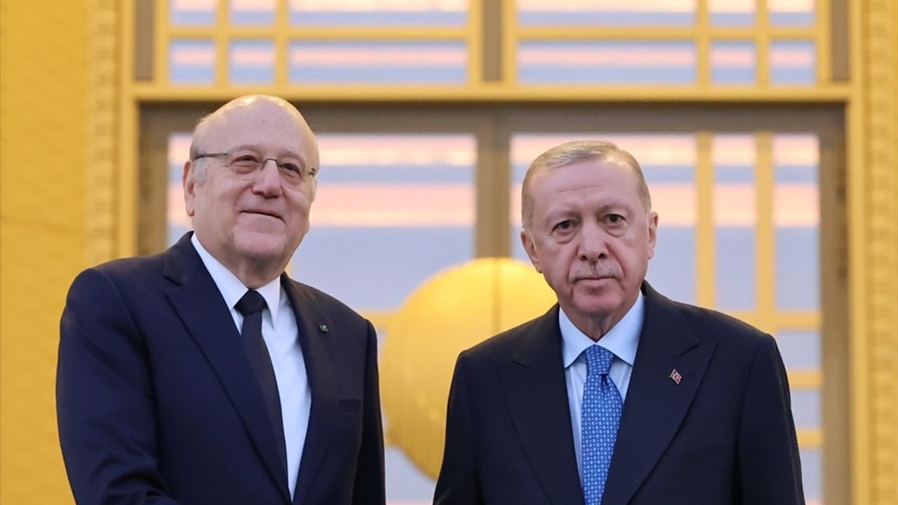 Cumhurbaşkanı Erdoğan, Lübnan Başbakanı Mikati'yi Resmi Törenle Ağırladı