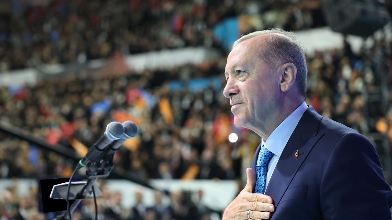 Cumhurbaşkanı Erdoğan Sakarya 8. Olağan İl Kongresi'nde Konuştu