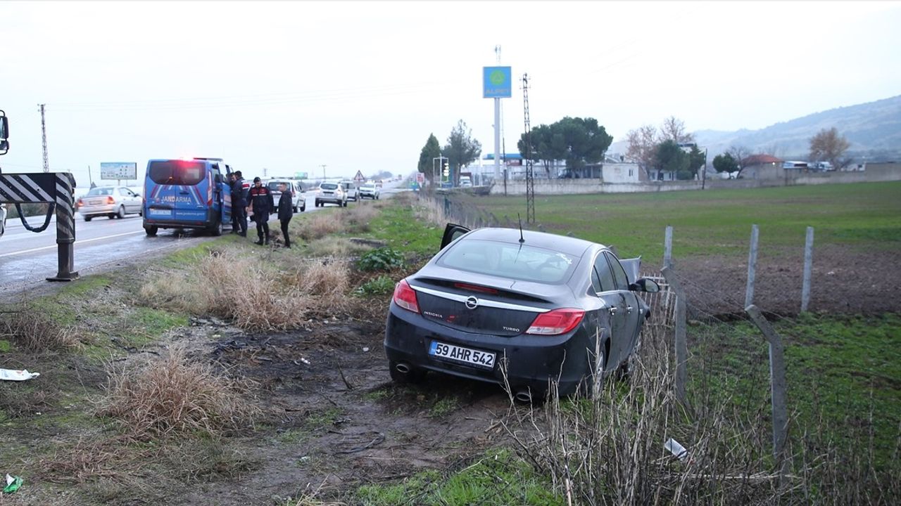 Denizli'de Trafik Kazası: Aile Toprağa Verildi