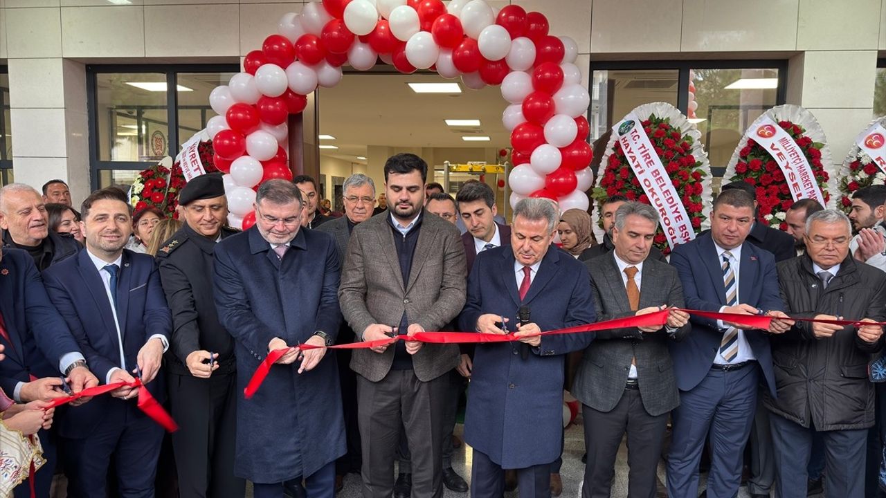 Eyyüp Kadir İnan'dan İzmir'de Önemli Açıklamalar