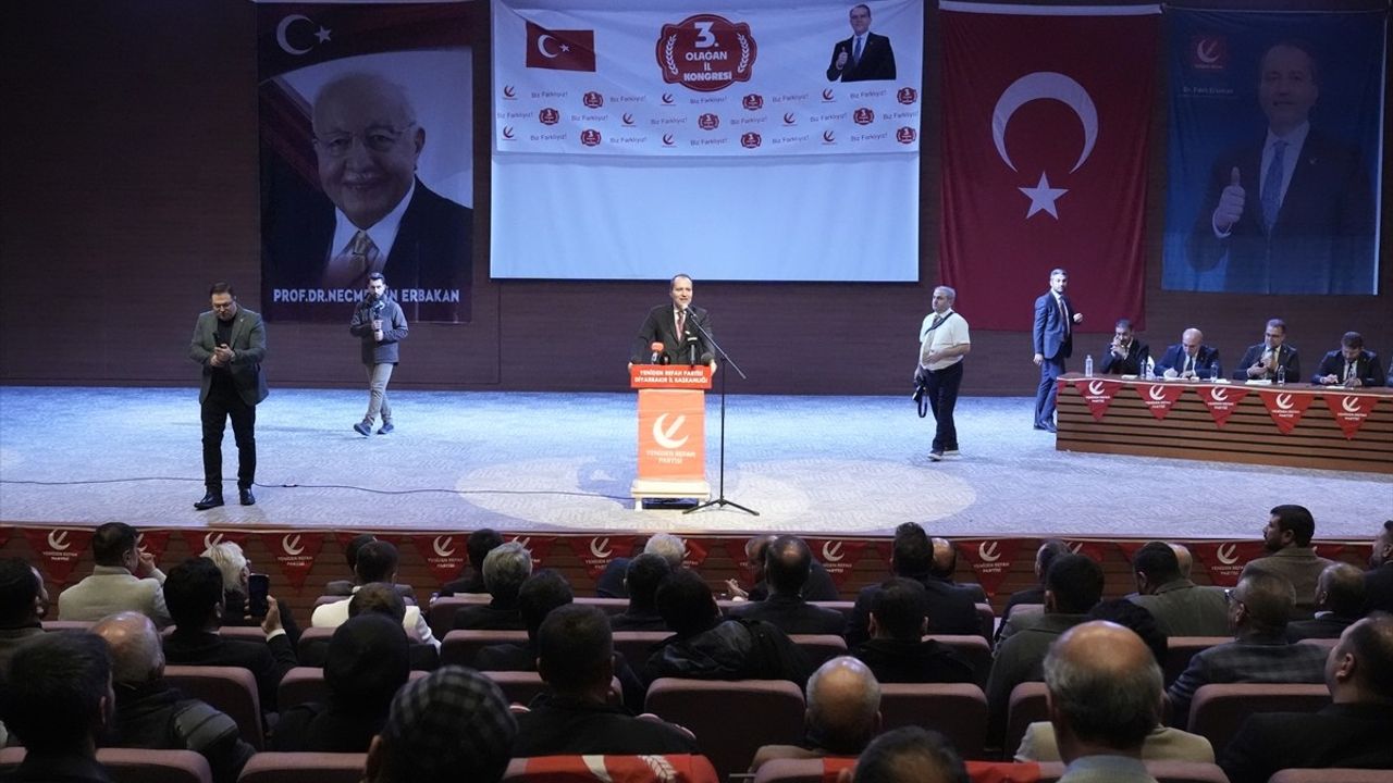 Fatih Erbakan Diyarbakır'da Temaslarda Bulundu