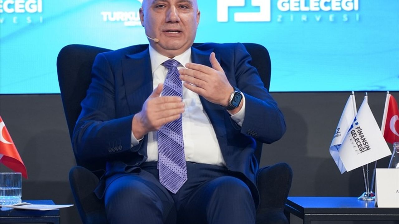 Finansın Geleceği Zirvesi: Türk Bankacılığı 2024'e Hazırlanıyor