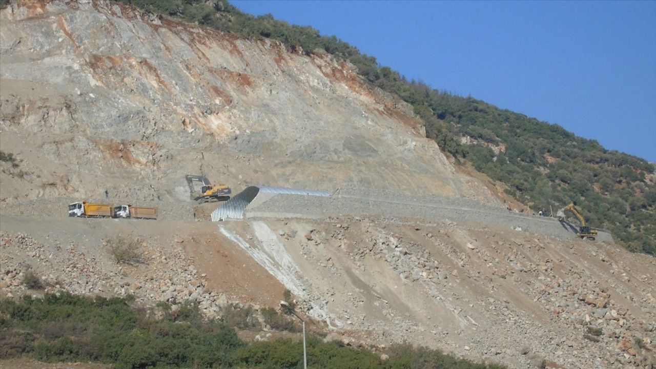 Gaziantep'te Tarihi Demir Yolu Yeniden İnşa Ediliyor