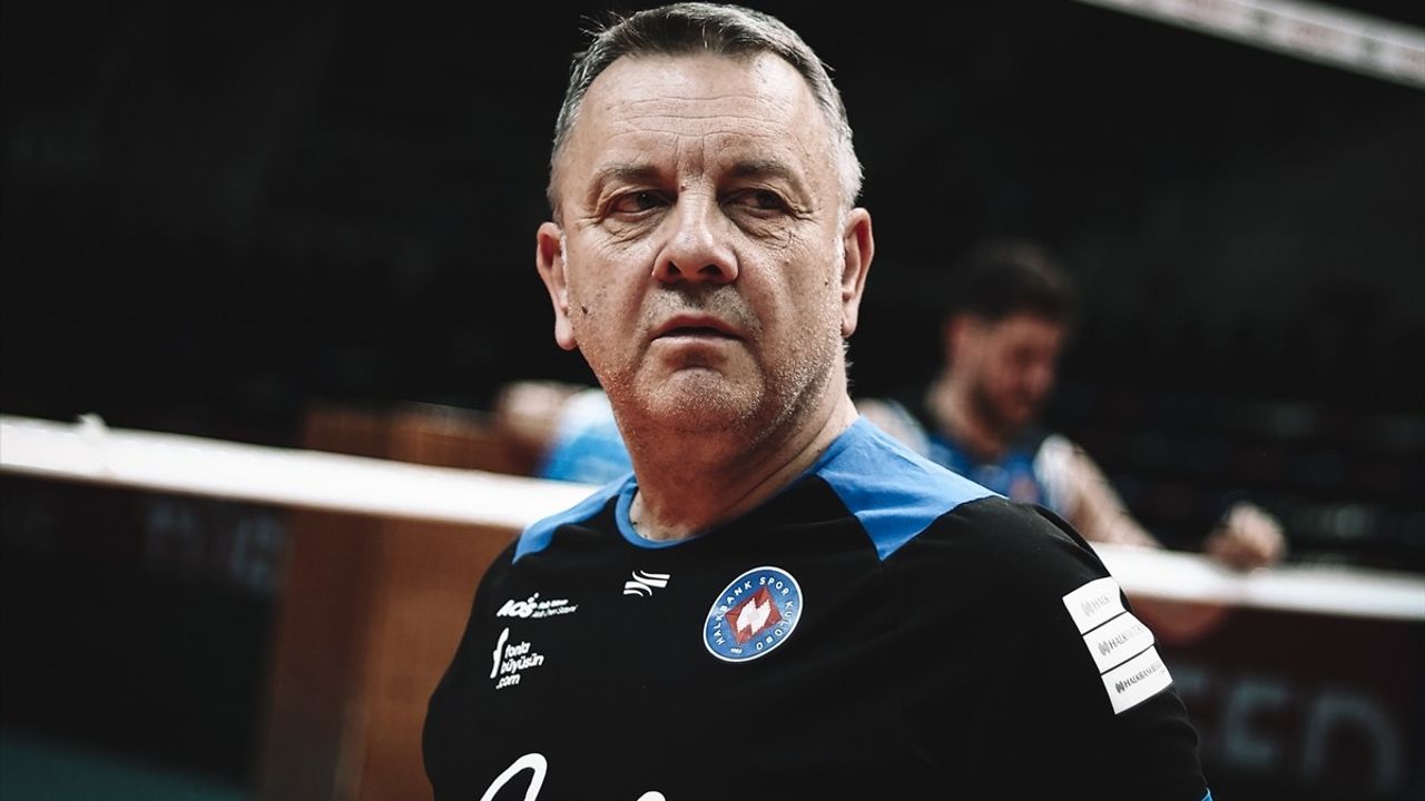 Halkbank Voleybol Takımı: Kaliteli Oyun ve Müthiş Atmosfer