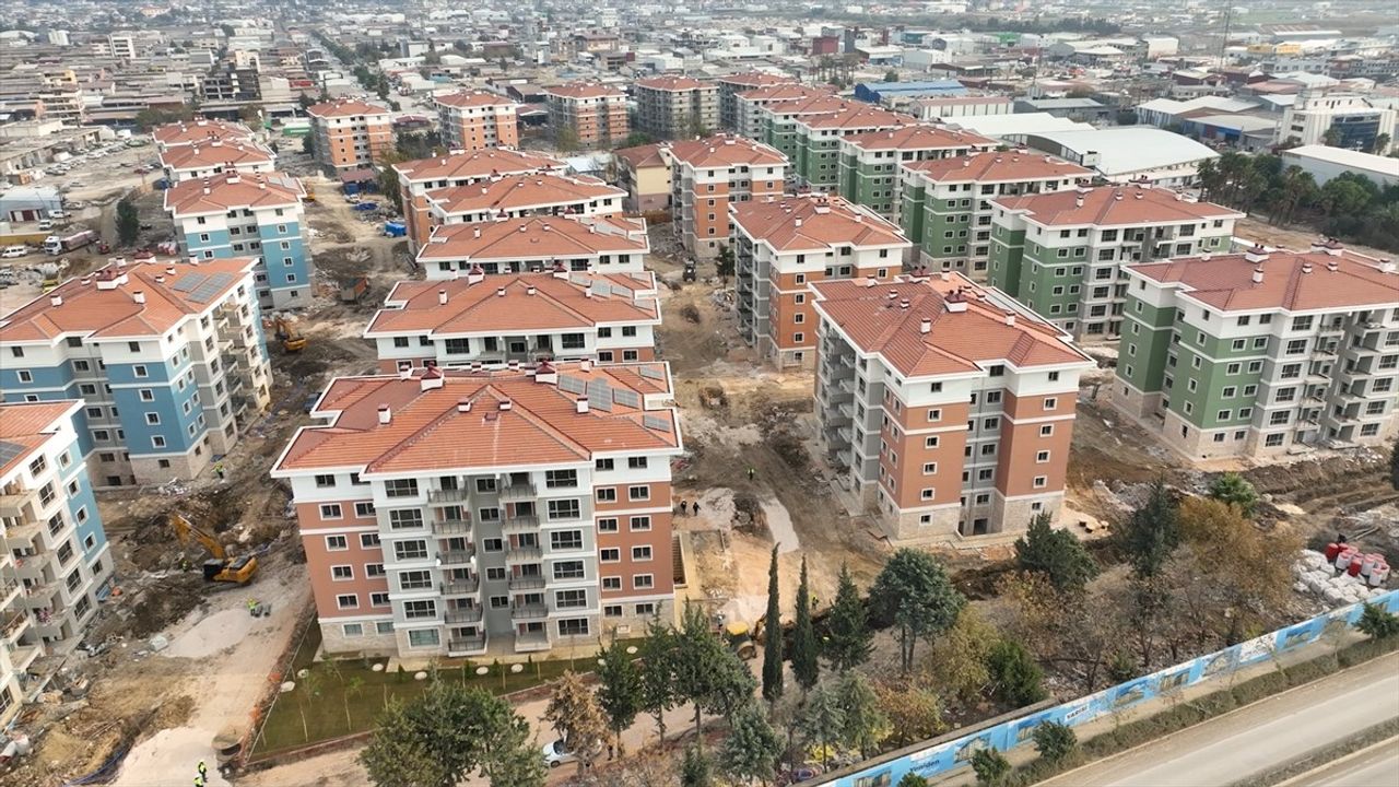 Hatay 600 Evler Sitesi'nde Anahtar Teslimi Başlıyor